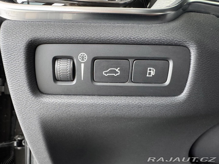 Volvo V60 T6 AWD*257kW*Recharge*Ins 2022
