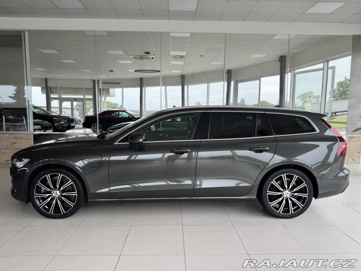 Volvo V60 T6 AWD*257kW*Recharge*Ins 2022