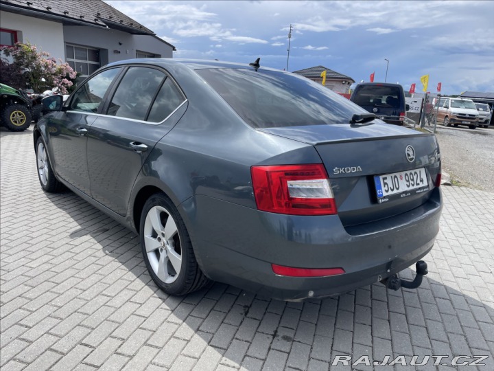 Škoda Octavia 2,0 TDi 110kw SPORTLINE C 2014