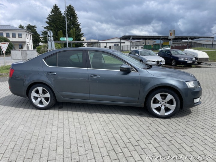 Škoda Octavia 2,0 TDi 110kw SPORTLINE C 2014