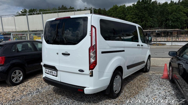 Ford Tourneo Custom 2.0TDCi 77kW *L1H1*9míst* 2018