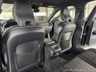 Volvo V60 D3 AUT*110kW*LED*KeyLess* 1800