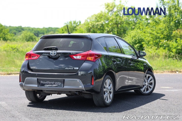 Toyota Auris AT STYLE 2013