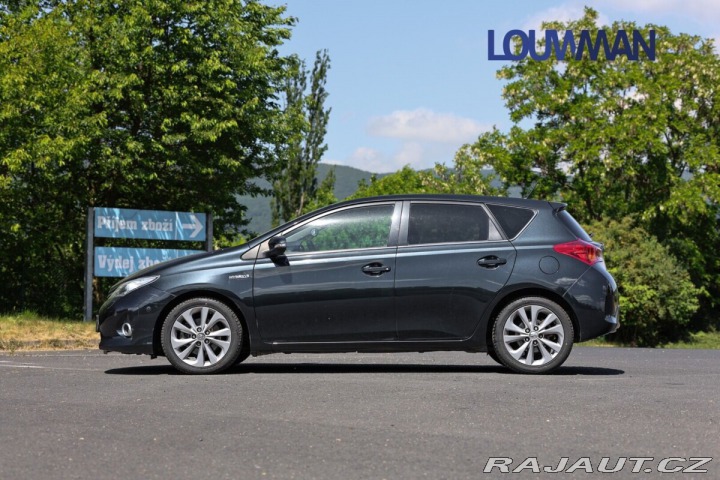Toyota Auris AT STYLE 2013