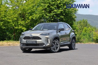 Toyota Yaris Cross AT EXECUTIVE SMART AWD-i