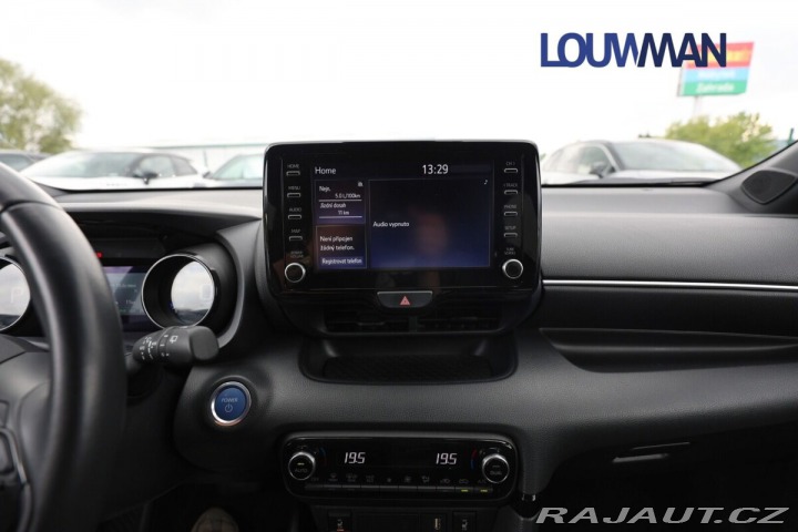 Toyota Yaris SELECTION STYLE 2022