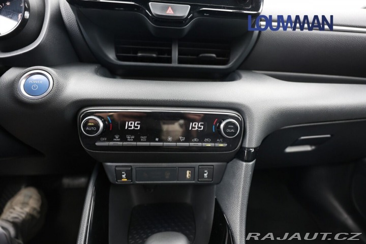 Toyota Yaris SELECTION STYLE 2022