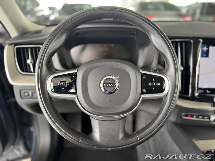 Volvo XC60 T8 AWD*Recharge*Inscript* 2021