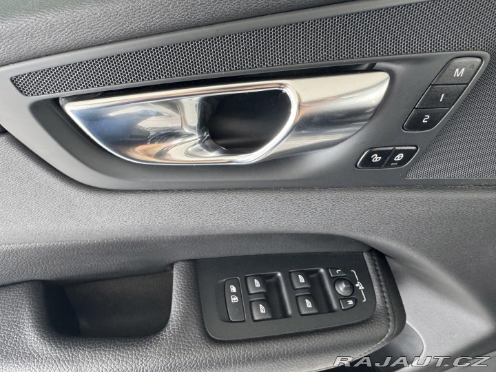 Volvo XC60 T8 AWD*Recharge*Inscript* 2021
