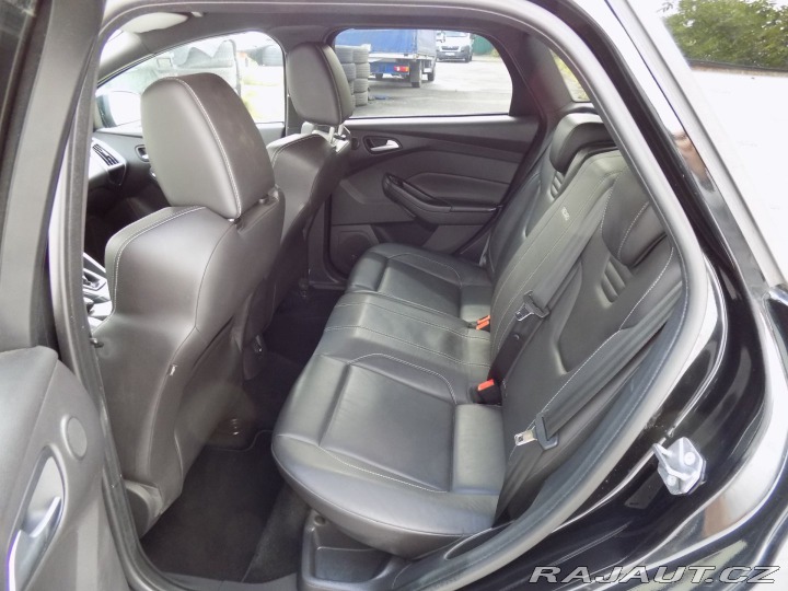 Ford Focus 2.0i ST/Bi-xenon/kůže/LED 2013