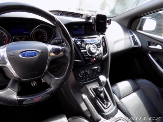 Ford Focus 2.0i ST/Bi-xenon/kůže/LED 2013