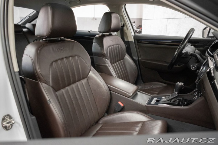 Škoda Superb 2.0 TDI DSG*4x4*TAŽNÉ*N.T 2015