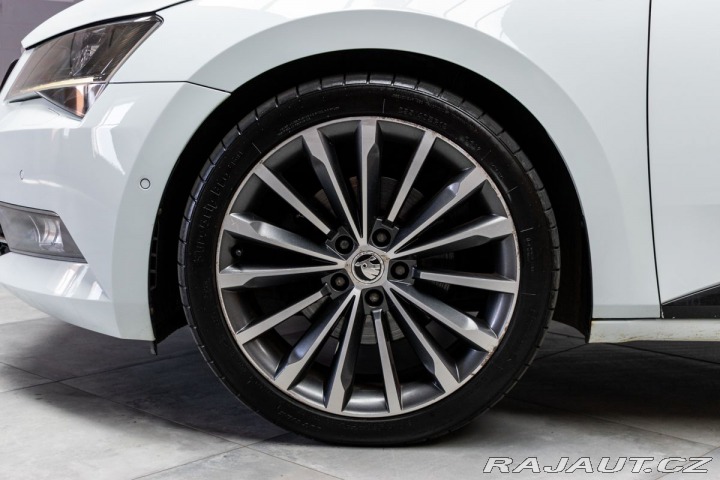 Škoda Superb 2.0 TDI DSG*4x4*TAŽNÉ*N.T 2015