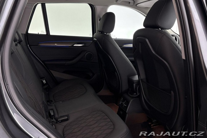 BMW X1 xDrive20i 2022