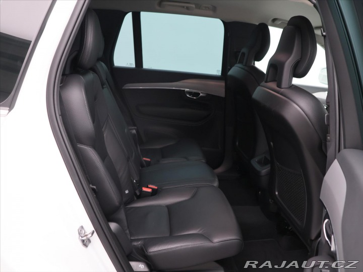 Volvo XC90 2,0 B5 173 kW AWD 7 Míst 2020
