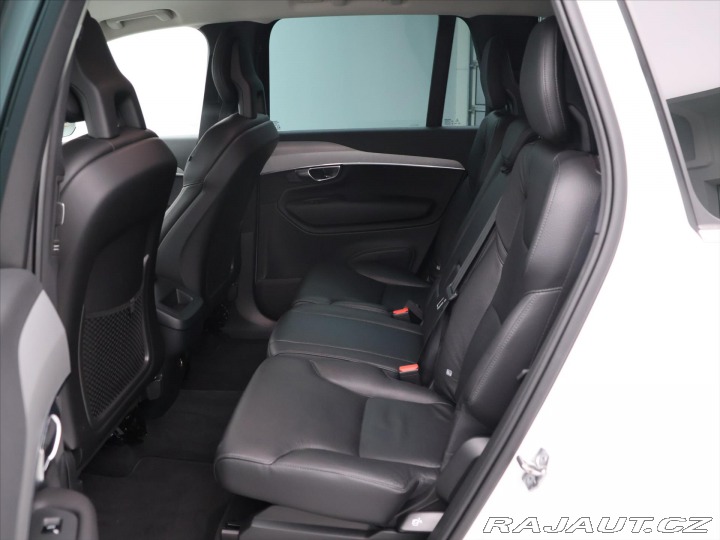 Volvo XC90 2,0 B5 173 kW AWD 7 Míst 2020