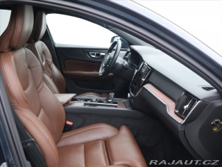 Volvo V60 2,0 145kW D4 4x4 DPH Cros 2020