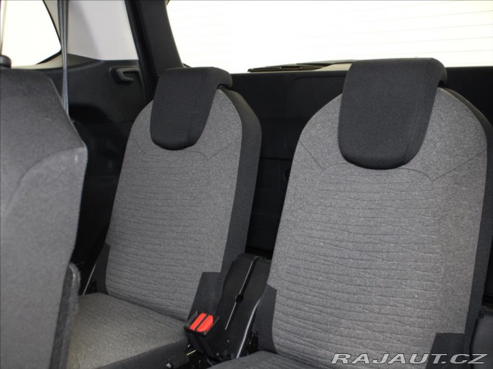 Citroën Grand C4 Picasso 1,6 HDI 88kW 7-míst 1.maj 2018