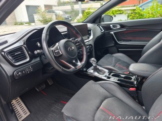 Kia ProCeed 1,6 GT | TOP výbava | T 1800