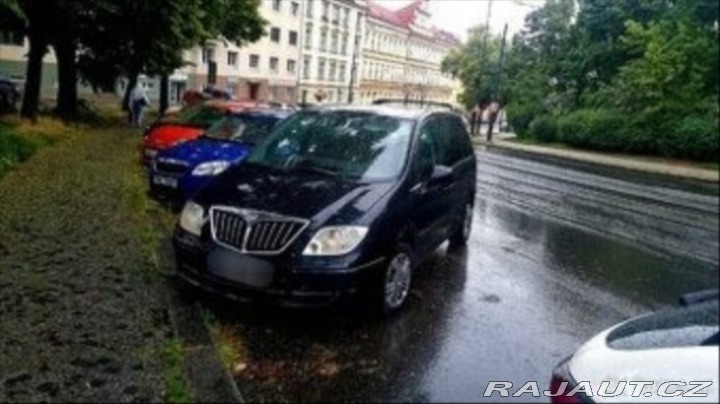 Lancia Phedra 2,2 JTD 130KW BI TURBO 2009