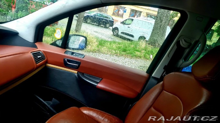 Lancia Phedra 2,2 JTD 130KW BI TURBO 2009