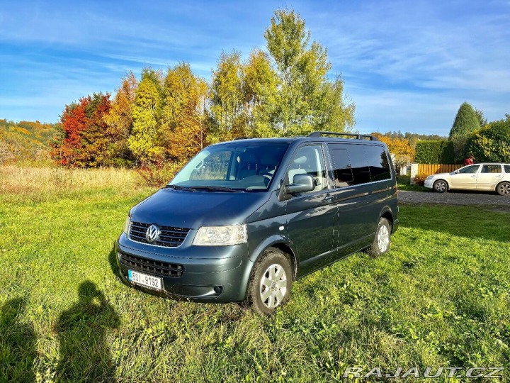 Volkswagen Caravelle 2,5 tdi 96kw, 9-ti míst 1800