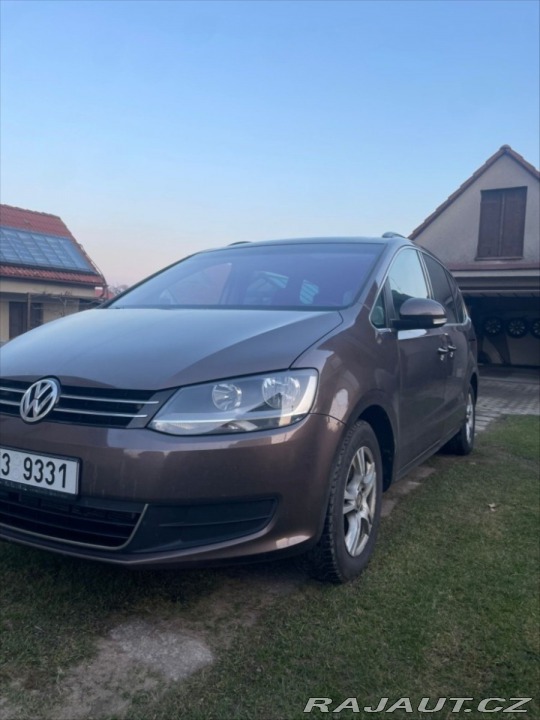 Volkswagen Sharan 2,0 2011