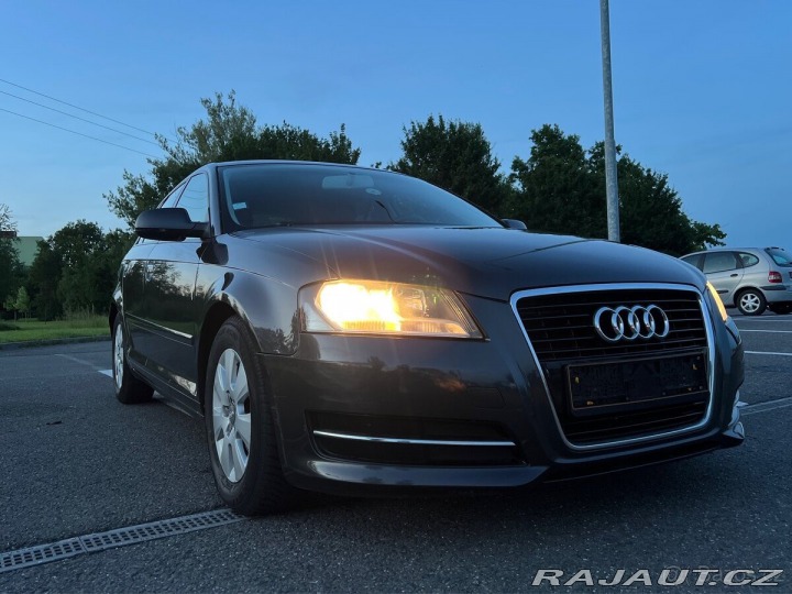 Audi A3 1,6 TDI, 77 kW, 216 440 2013