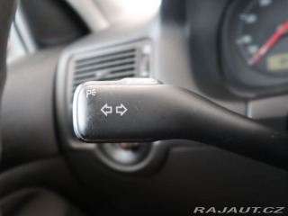 Volkswagen Golf 1.6,74kW,Manuál,AC,Tažné 1999