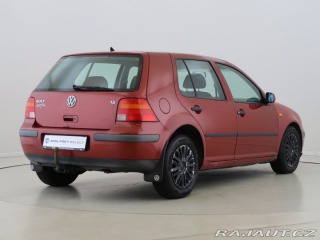 Volkswagen Golf 1.6,74kW,Manuál,AC,Tažné 1999