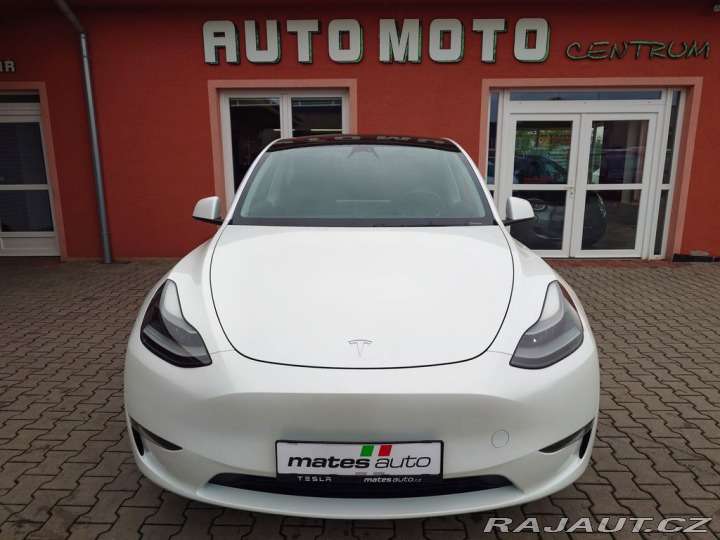 Tesla Model Y Long Range - Dual Motor 3 2023