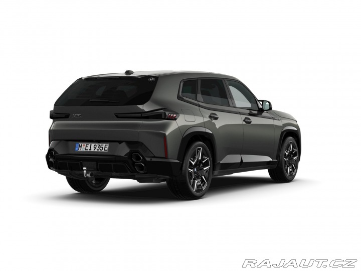 BMW XM 50e 2026