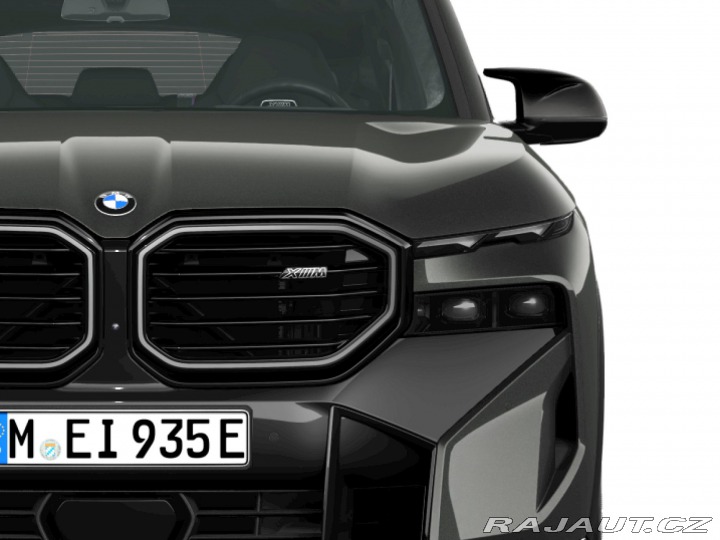 BMW XM 50e 2026
