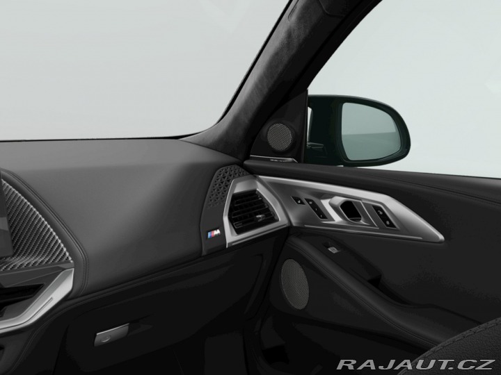 BMW XM 50e 2026