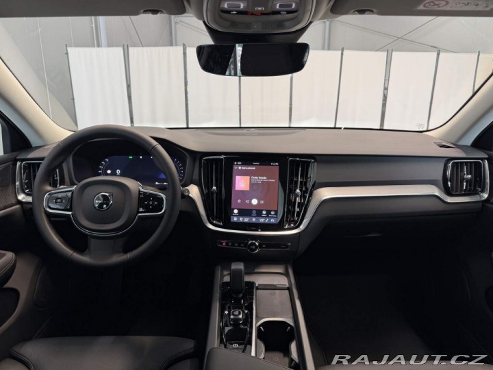 Volvo V60 B4 2.0L 197+14 HP AT7 FWD 2026