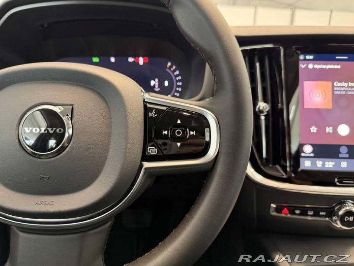 Volvo V60 B4 2.0L 197+14 HP AT7 FWD 2026