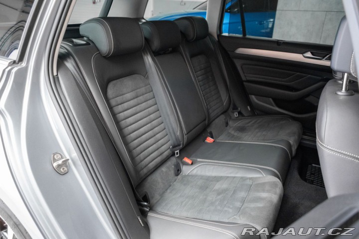 Volkswagen Passat 2.0 TSI Elegance*DSG*ACC* 2022