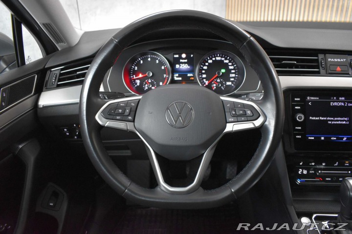 Volkswagen Passat 2.0 TSI Elegance*DSG*ACC* 2022