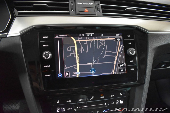 Volkswagen Passat 2.0 TSI Elegance*DSG*ACC* 2022
