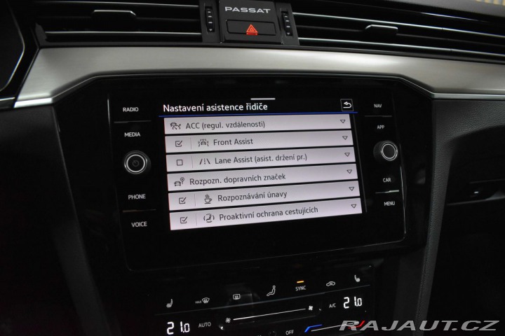 Volkswagen Passat 2.0 TSI Elegance*DSG*ACC* 2022