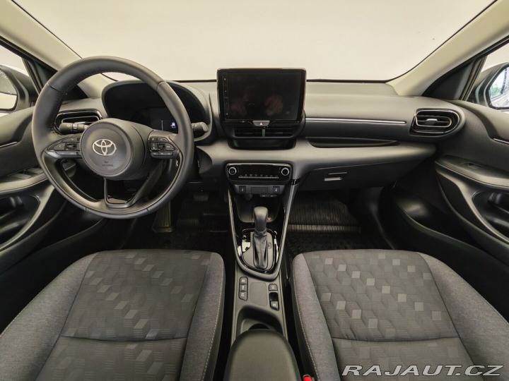 Toyota Yaris 1.5 Hybrid e-CVT Style 2026