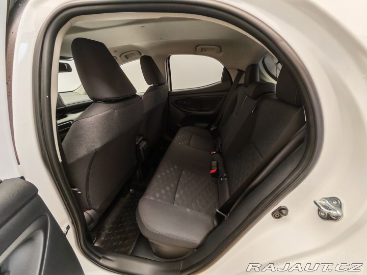 Toyota Yaris 1.5 Hybrid e-CVT Style 2026