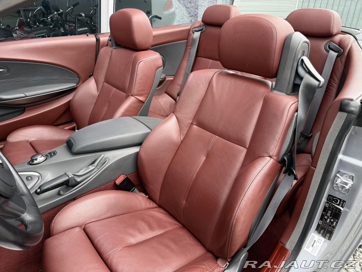 BMW 6 645 Ci Cabrio REZERVACE 2005