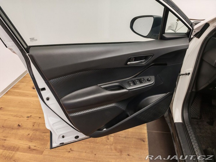 Toyota C-HR 1.2 Turbo 85kW Active 2017