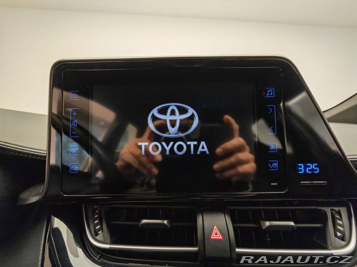 Toyota C-HR 1.2 Turbo 85kW Active 2017
