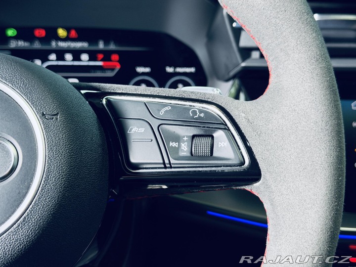Audi RS3 TFSI*SPORTBACK*CERAMIC*CA 2024