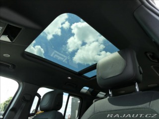 Land Rover Defender 5,0 P525 Carpath.EDT,1Maj 2023