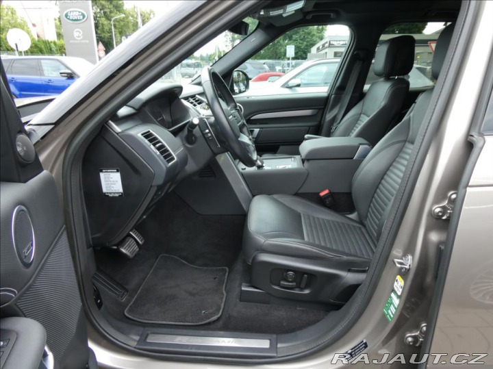 Land Rover Discovery 3,0 D250 R-Dynamic SE 1.M 2023