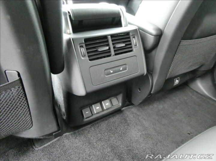 Land Rover Discovery 3,0 D250 R-Dynamic SE 1Ma 2023