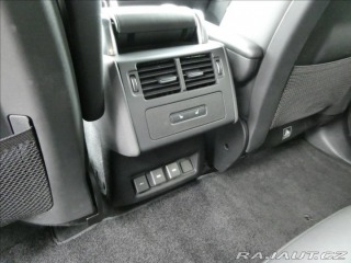 Land Rover Discovery 3,0 D250 R-Dynamic SE 1.M 2023